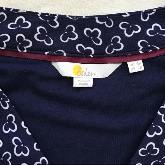 Boden Hettie Faux Wrap Jersey Dress – Heart Print, Flared Sleeve, Tiered Skirt - Picture 4 of 16